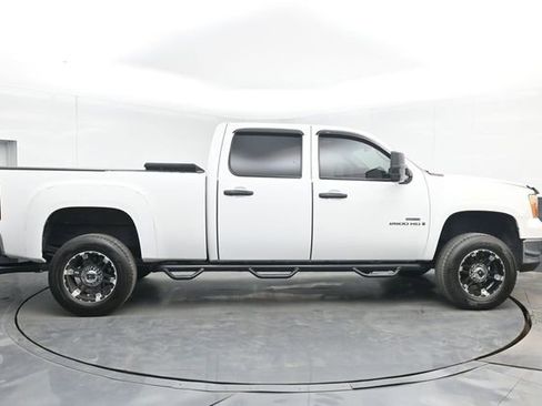 Used 2008 GMC Sierra 2500 SLE w/ Convenience Package AWD/4WD image 15