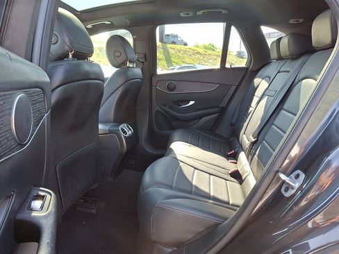 Used 2022 Mercedes-Benz GLC 300 4MATIC w/ Premium Package Lite image 10