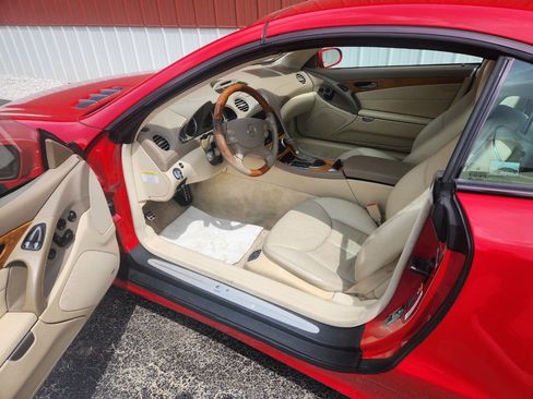 Used 2005 Mercedes-Benz SL 500 image 12