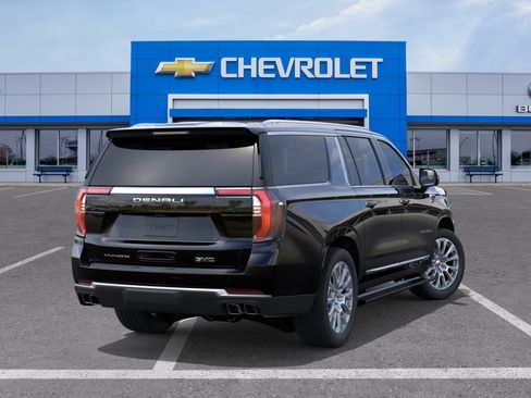 New 2026 GMC Yukon XL Denali w/ Denali Reserve Package AWD/4WD image 4
