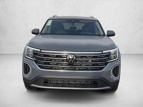 New 2026 Volkswagen Atlas SEL image 6
