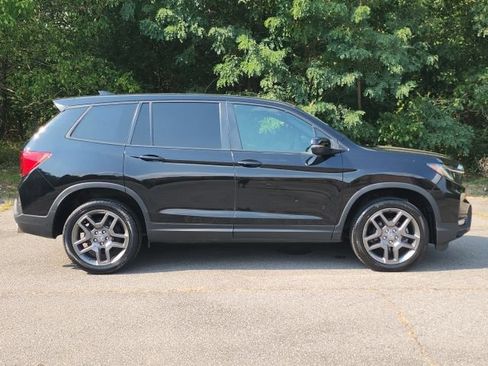 Used 2023 Honda Passport EX-L image 6