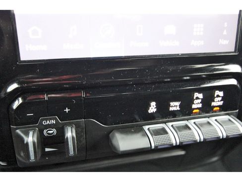 Used 2025 RAM 2500 Big Horn AWD/4WD image 29