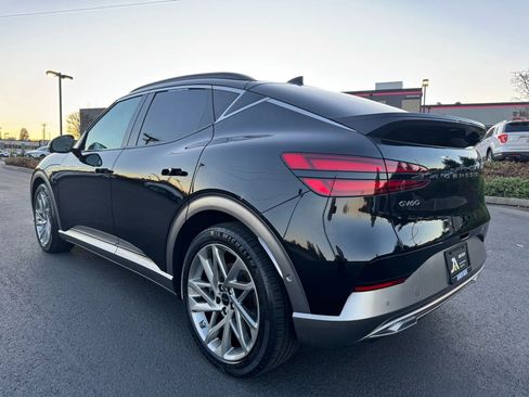 Used 2023 Genesis GV60 Advanced w/ Security Package image 8