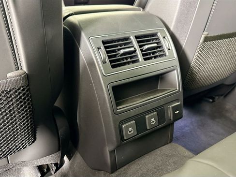 Used 2025 Jaguar F-PACE R-Dynamic S image 16