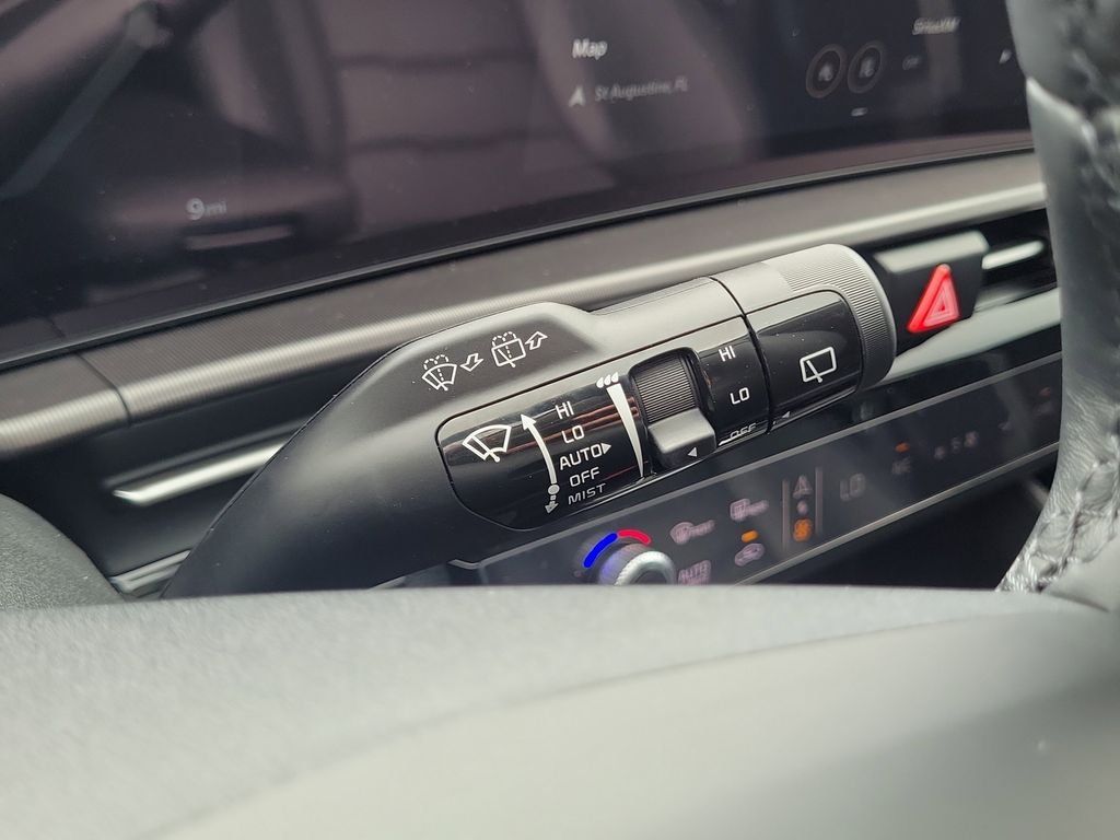 New 2026 Kia Sportage SX FWD image 31
