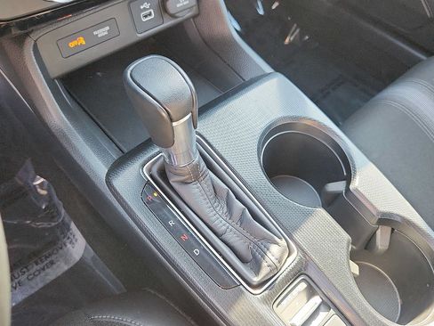 Certified 2024 Honda Civic Sport image 14