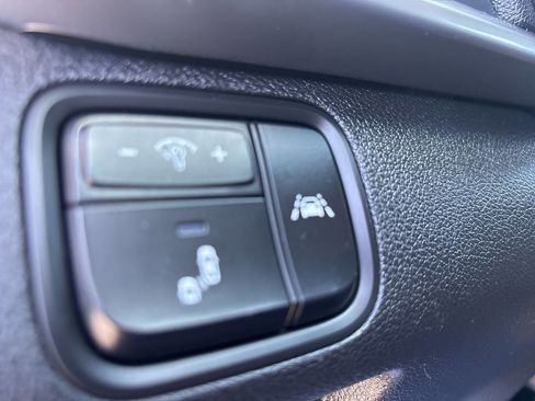 Used 2019 Kia Optima LX FWD image 18