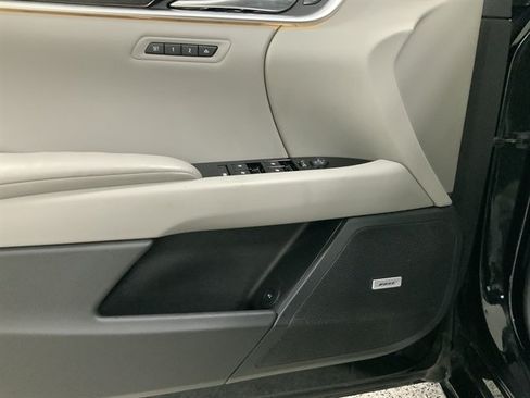 Used 2014 Cadillac XTS Luxury AWD/4WD image 15