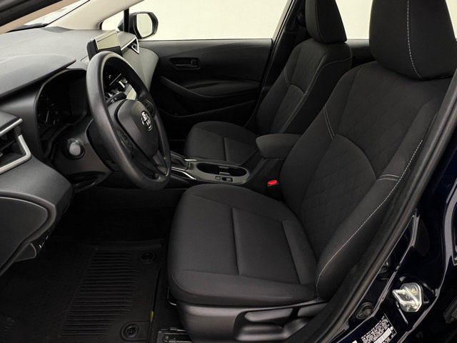 Used 2025 Toyota Corolla LE w/ LE Premium Package FWD image 11