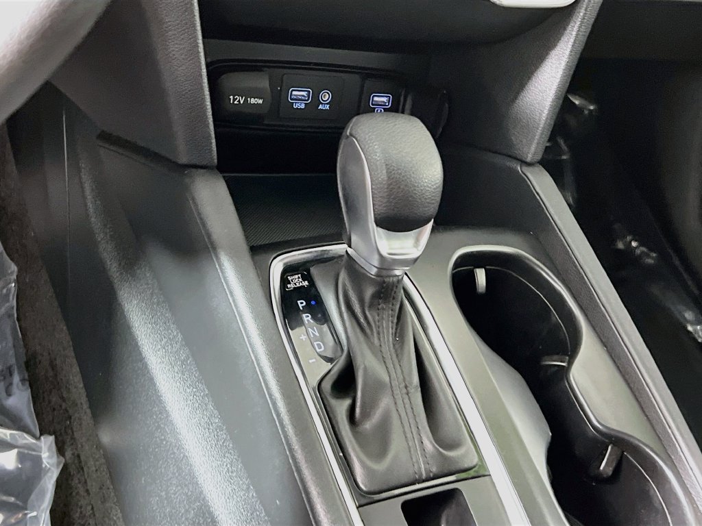Used 2020 Hyundai Santa Fe SE w/ Cargo Package FWD image 20