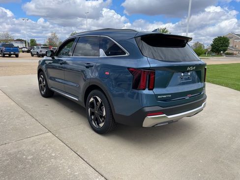 New 2026 Kia Sorento EX AWD/4WD image 7