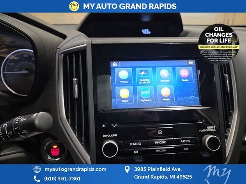 Used 2023 Subaru Forester Premium image 22