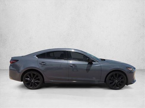 Used 2021 MAZDA MAZDA6 Carbon Edition FWD image 4
