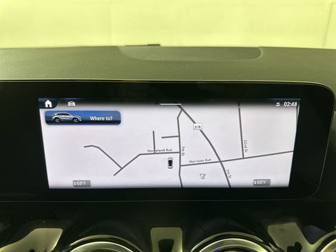 Used 2025 Mercedes-Benz GLA 250 4MATIC image 18