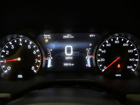 Used 2025 Jeep Compass Limited image 15