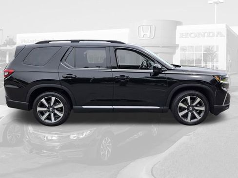 Certified 2023 Honda Pilot Elite image 8