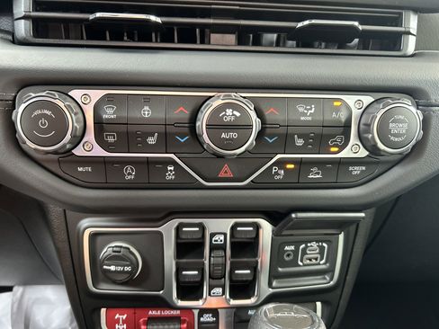 New 2026 Jeep Wrangler Sport image 74