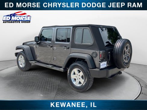 Used 2014 Jeep Wrangler Unlimited Sport w/ Quick Order Package 24S AWD/4WD image 3