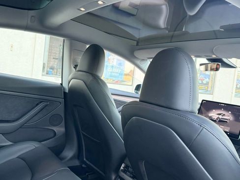 Used 2023 Tesla Model 3 Standard Range image 20