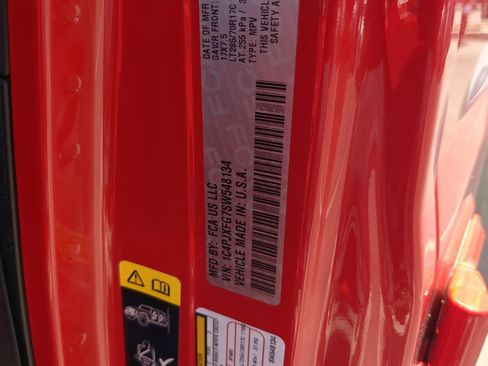 New 2025 Jeep Wrangler Rubicon w/ Steel Bumper Group image 25