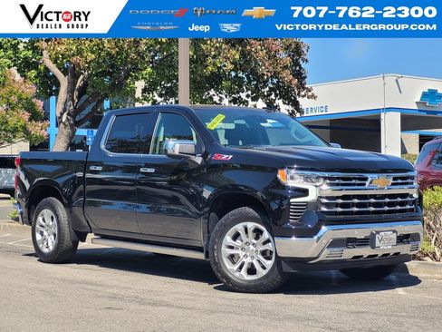 Used 2025 Chevrolet Silverado 1500 LTZ w/ LTZ Premium Package AWD/4WD image 1