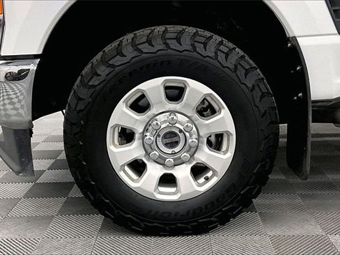 Used 2023 Ford F250 XLT image 8