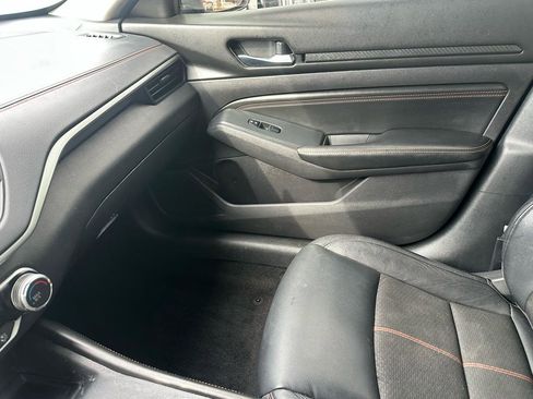 Used 2019 Nissan Altima 2.5 SR image 19