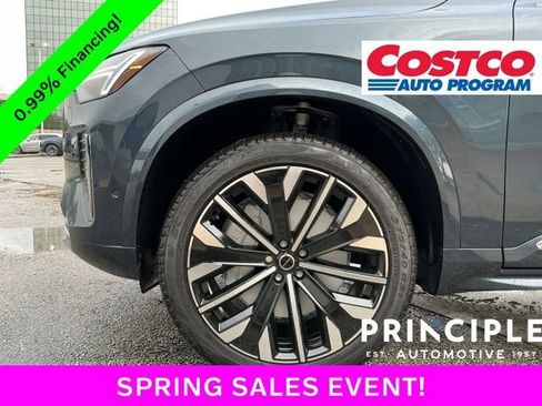 New 2026 Volvo XC90 B5 Plus w/ Protection Package Premier AWD/4WD image 8