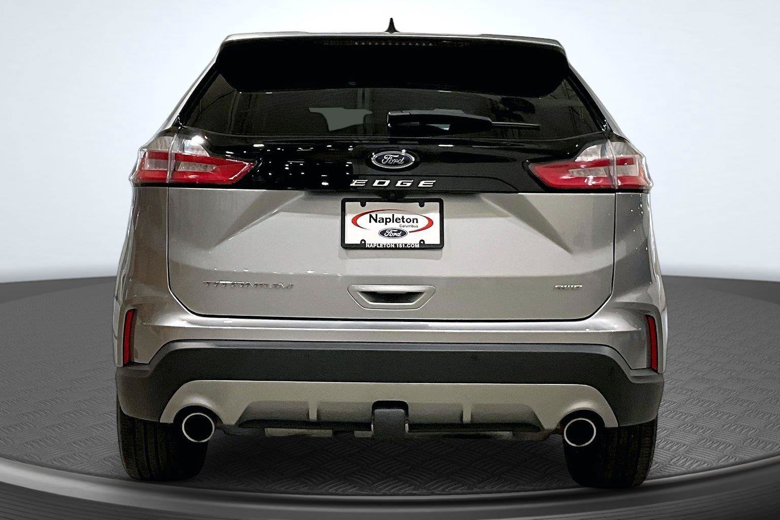 Used 2023 Ford Edge Titanium w/ Equipment Group 301A AWD/4WD image 4