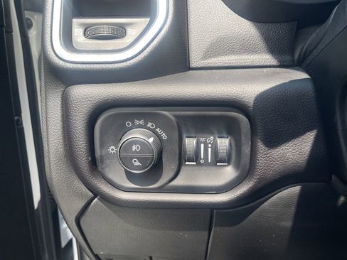 Used 2024 RAM 2500 Laramie w/ Safety Group AWD/4WD image 38