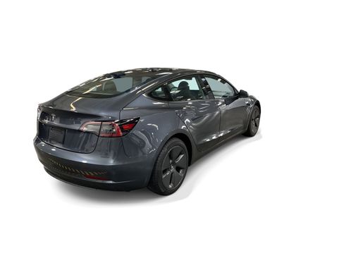 Certified 2023 Tesla Model 3 Standard Range RWD image 6