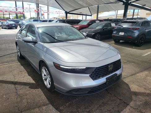 Used 2025 Honda Accord LX image 2