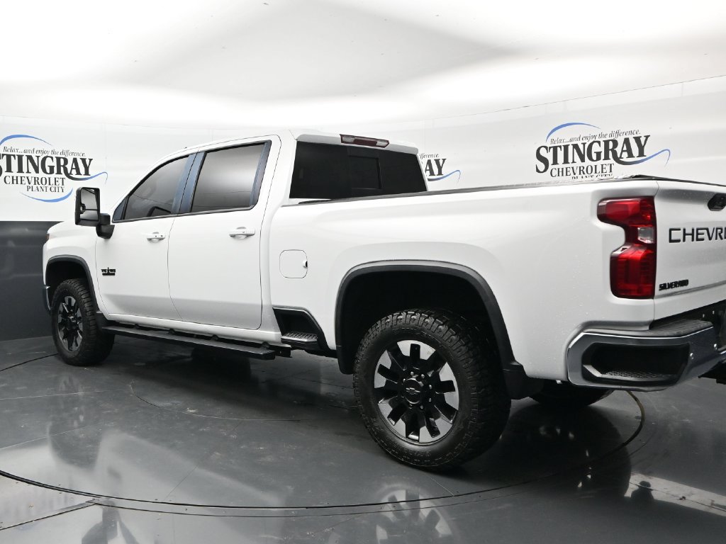 Used 2020 Chevrolet Silverado 2500 LT w/ Texas Edition AWD/4WD image 5