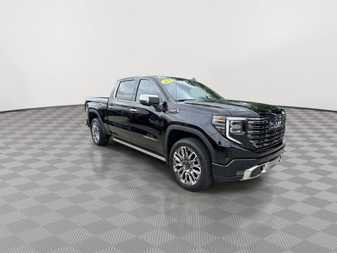 Used 2026 GMC Sierra 1500 Denali Ultimate AWD/4WD image 2