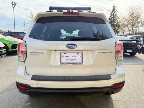 Used 2018 Subaru Forester 2.5i Premium AWD/4WD image 7