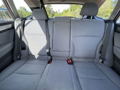 Used 2019 Subaru Outback 2.5i AWD/4WD image 15