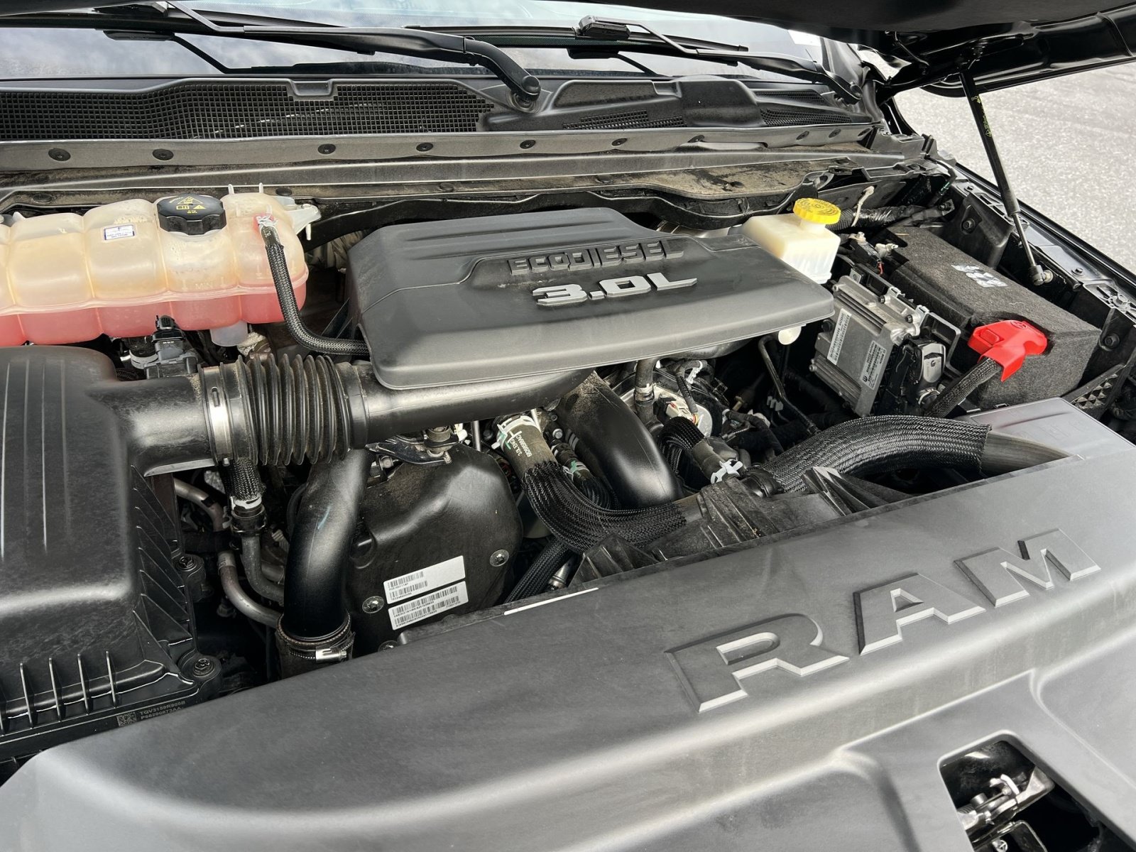 Used 2020 RAM 1500 Limited AWD/4WD image 28