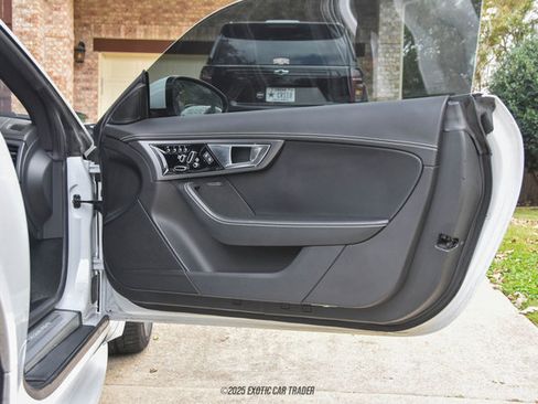 Used 2017 Jaguar F-TYPE S British Design Edition image 21