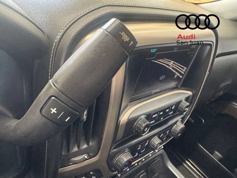 Used 2017 GMC Sierra 1500 Denali w/ Denali Ultimate Package AWD/4WD image 32