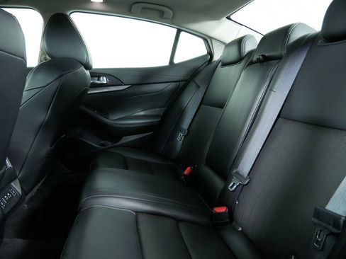 Used 2020 Nissan Maxima 3.5 SL image 13