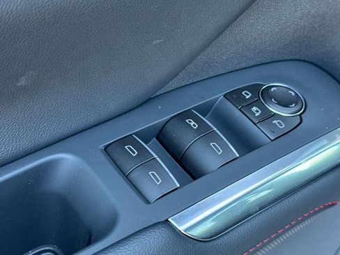 New 2026 Chevrolet Traverse RS w/ LPO, Floor Liner Package FWD image 12