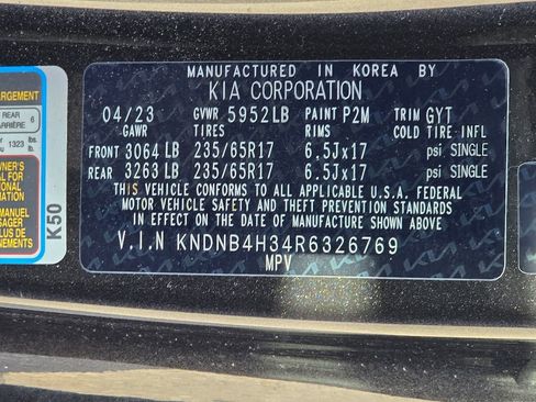 Used 2024 Kia Carnival LX image 53