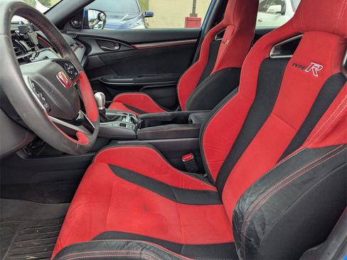 Used 2021 Honda Civic Type R image 8