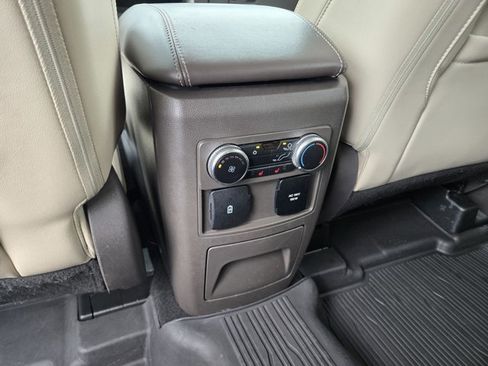 Certified 2023 Ford Explorer Platinum w/ Technology Package AWD/4WD image 31