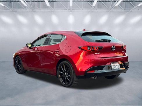 Used 2022 MAZDA MAZDA3 s image 4