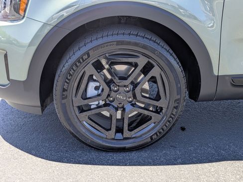 Used 2025 Kia Telluride SX Prestige X-Line AWD/4WD image 11