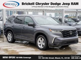 Used 2023 Honda Pilot LX video 3