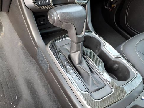 Used 2021 Chevrolet Colorado ZR2 w/ Colorado ZR2 Bison Edition image 12