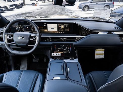 New 2026 INFINITI QX80 4WD image 15